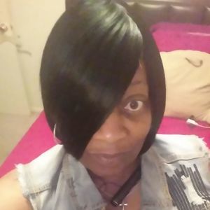 Meet your Posher, Cee